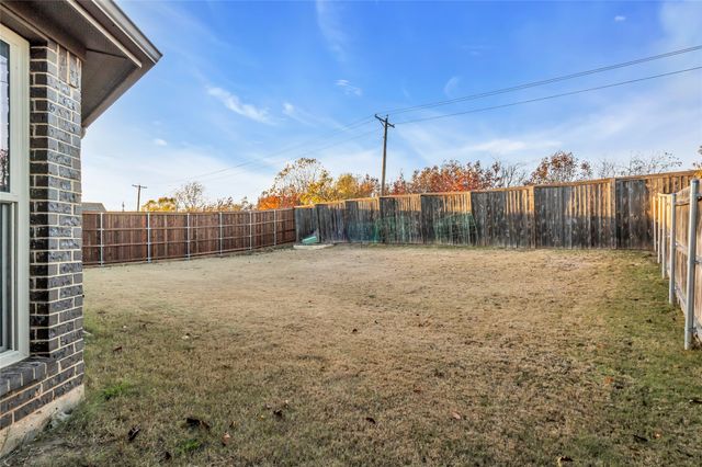 6801 Cambridge Drive, North Richland Hills, TX 76180