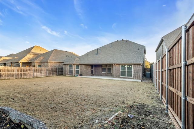 6801 Cambridge Drive, North Richland Hills, TX 76180