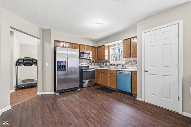 6028 Tybalt Drive, Indianapolis, IN 46254