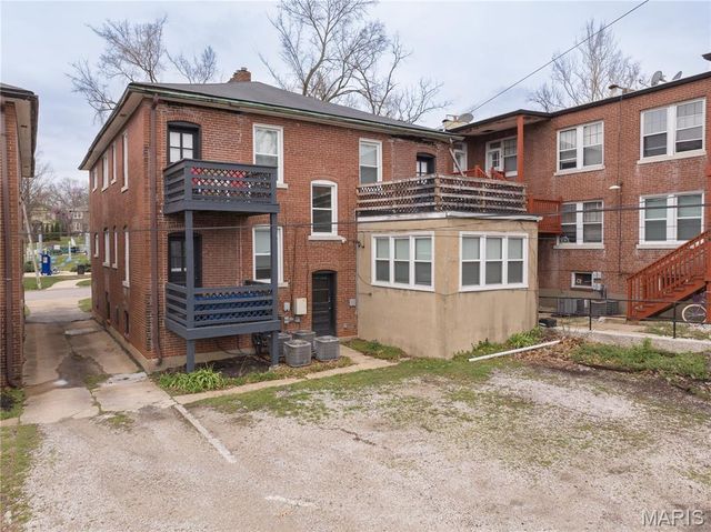 1274 Hawthorne Place, Richmond Heights, MO 63117