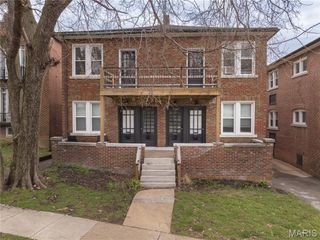 1274 Hawthorne Place, Richmond Heights, MO 63117