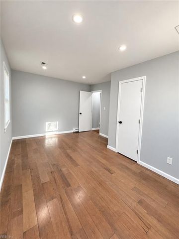 906 Carolina ST, Hampton, VA 23669