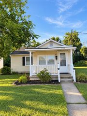 906 Carolina ST, Hampton, VA 23669