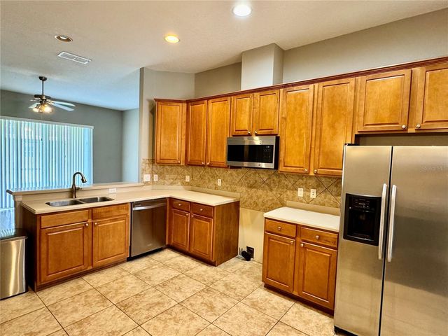 14693 CABLESHIRE WAY, Orlando, FL 32824