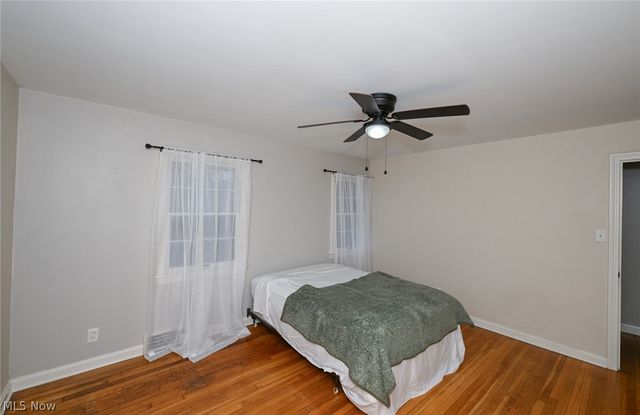 3699 Bainbridge Road, Cleveland Heights, OH 44118