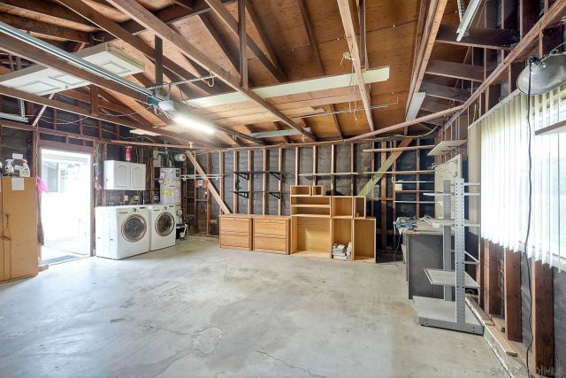 3062 Governor Drive, San Diego, CA 92122