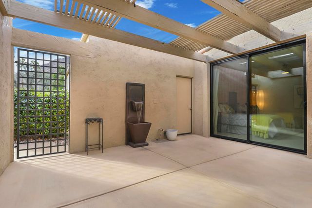 46330 Dove Road, Indian Wells, CA 92210