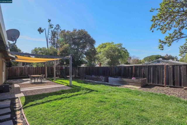 1346 1346 Montana Dr, Concord, CA 94521