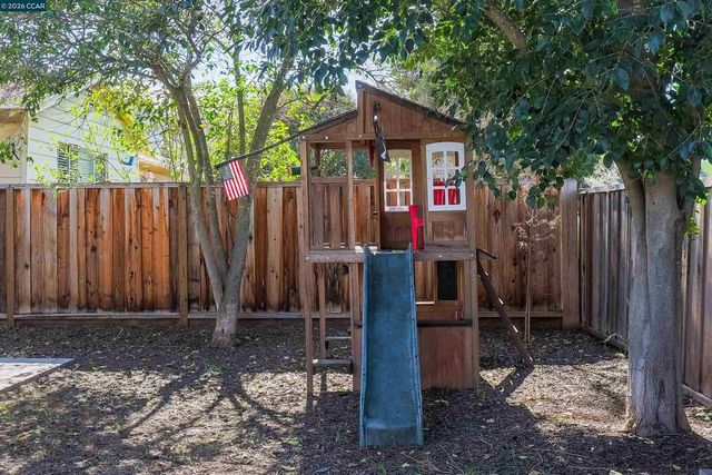 1346 1346 Montana Dr, Concord, CA 94521