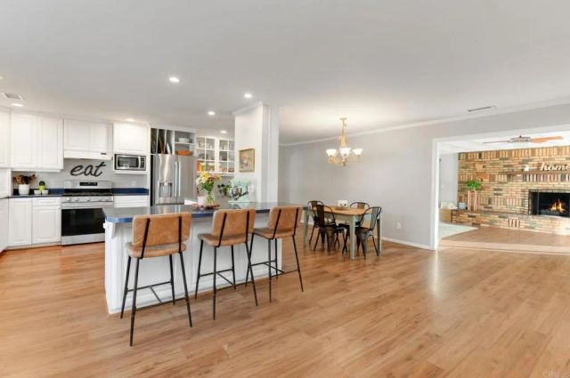 9243 Stoyer Dr., Santee, CA 92071