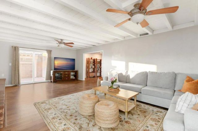 9243 Stoyer Dr., Santee, CA 92071