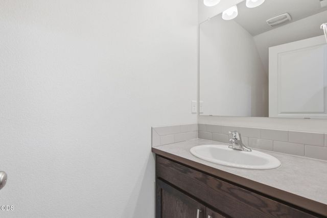 2981 NE Roxy Place, Bend, OR 97701