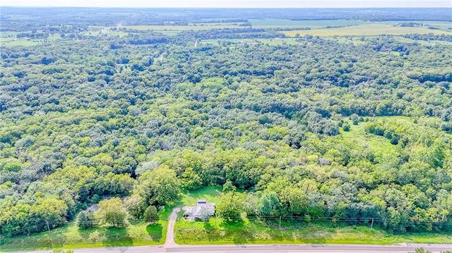 368 NW 131 Highway, Holden, MO 64040