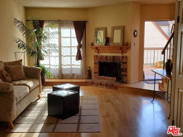 4128 W Hood Avenue B, Burbank, CA 91505