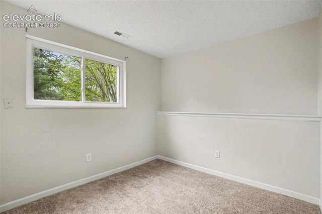 1043 Nolte Drive, Colorado Springs, CO 80916