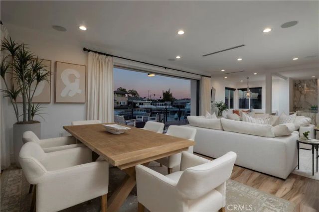 16572 Grimaud, Huntington Beach, CA 92649