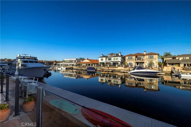 16572 Grimaud, Huntington Beach, CA 92649