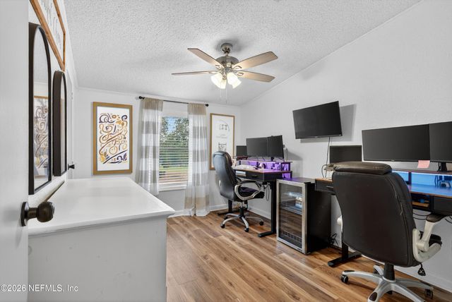 7655 LONG LAKE Road, Keystone Heights, FL 32656