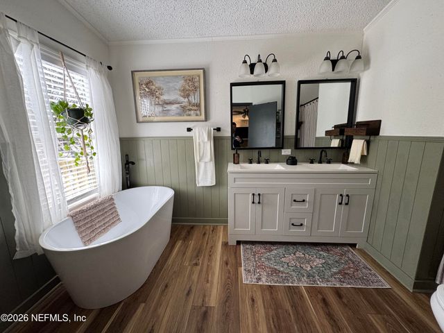 7655 LONG LAKE Road, Keystone Heights, FL 32656