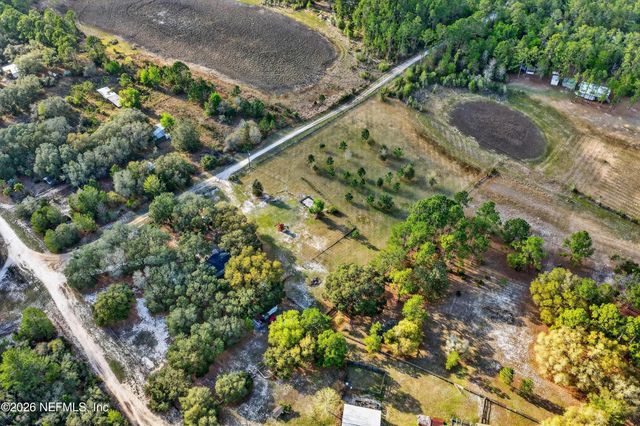 7655 LONG LAKE Road, Keystone Heights, FL 32656