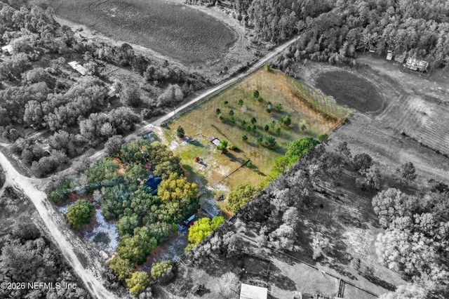 7655 LONG LAKE Road, Keystone Heights, FL 32656