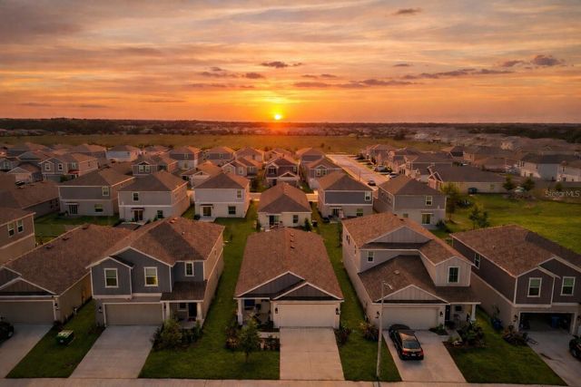 1740 WHITE WATER COURT, Davenport, FL 33837