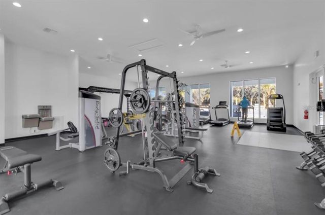 1740 WHITE WATER COURT, Davenport, FL 33837