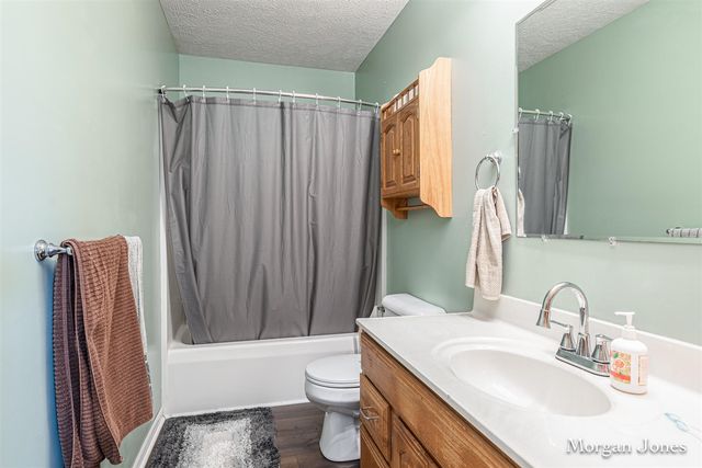 187 Washington Street, Saranac, MI 48881