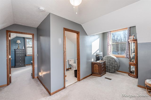 187 Washington Street, Saranac, MI 48881