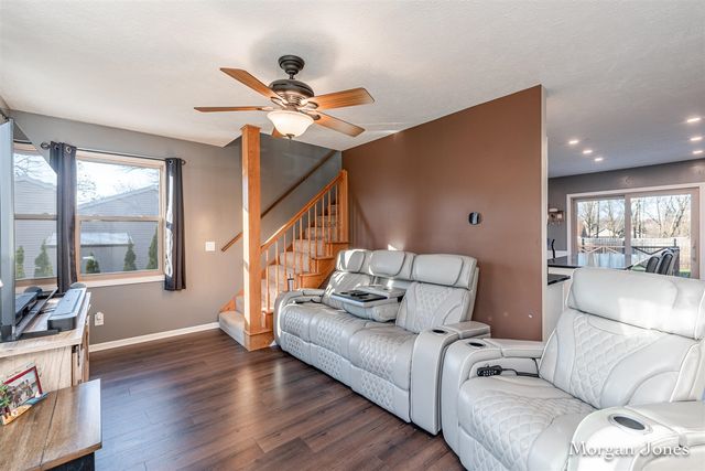 187 Washington Street, Saranac, MI 48881