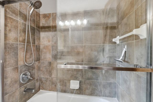 9314 Peony Lane N, Maple Grove, MN 55311