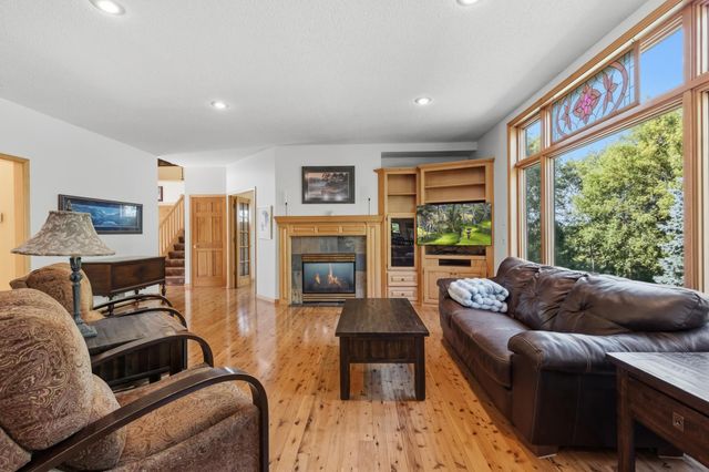9314 Peony Lane N, Maple Grove, MN 55311