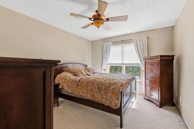 9314 Peony Lane N, Maple Grove, MN 55311
