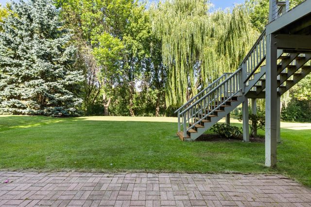 9314 Peony Lane N, Maple Grove, MN 55311