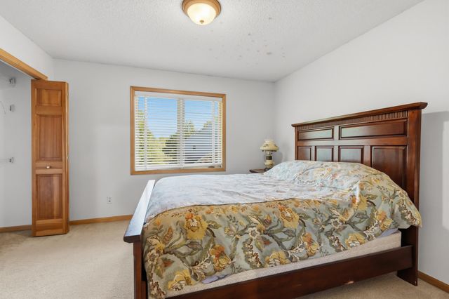 9314 Peony Lane N, Maple Grove, MN 55311