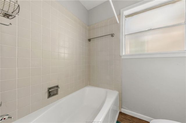 109 Sulphur Springs, Bryan, TX 77801