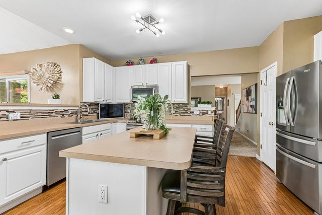 4608 Joyce Lane, Mchenry, IL 60050