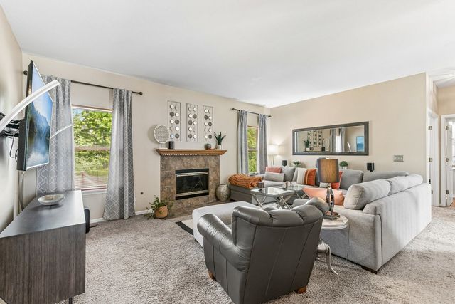 4608 Joyce Lane, Mchenry, IL 60050