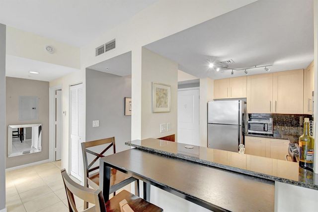 511 SE 5th Avenue 2315, Fort Lauderdale, FL 33301