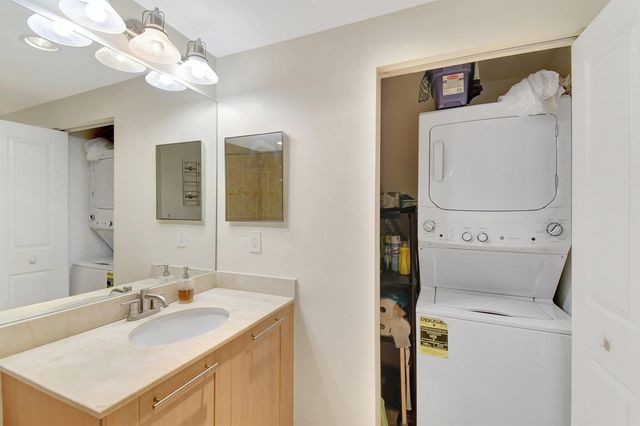 511 SE 5th Avenue 2315, Fort Lauderdale, FL 33301