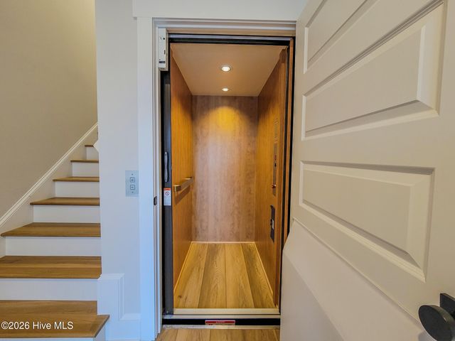 128 Sea Oaks Court 10-B, N Topsail Beach, NC 28460