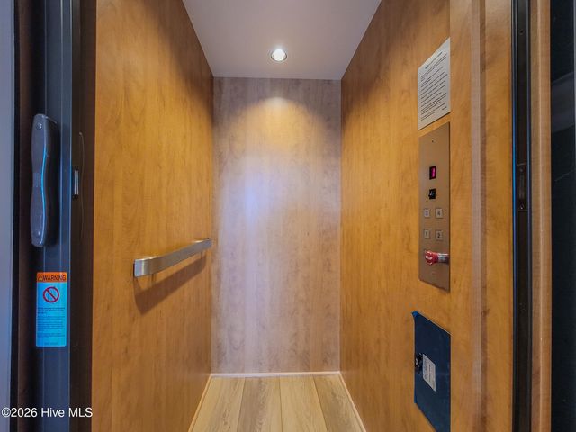 128 Sea Oaks Court 10-B, N Topsail Beach, NC 28460