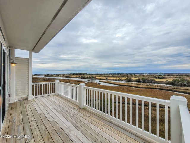 128 Sea Oaks Court 10-B, N Topsail Beach, NC 28460