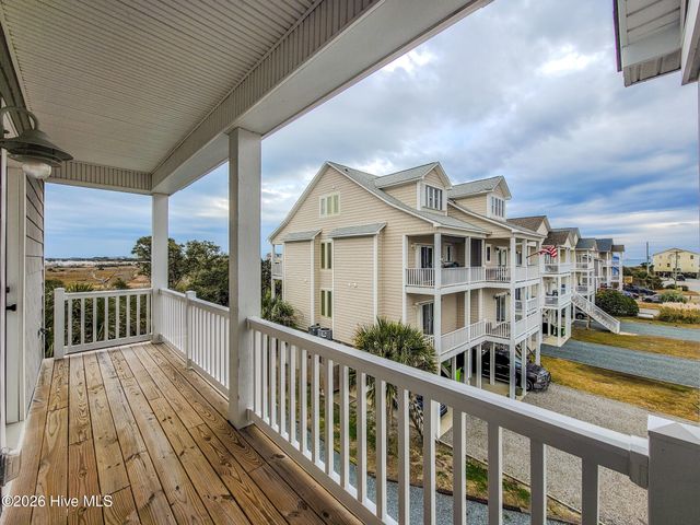 128 Sea Oaks Court 10-B, N Topsail Beach, NC 28460