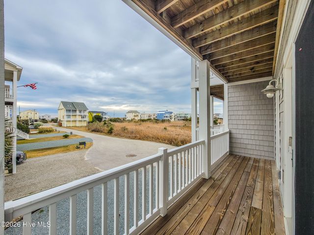 128 Sea Oaks Court 10-B, N Topsail Beach, NC 28460