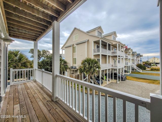 128 Sea Oaks Court 10-B, N Topsail Beach, NC 28460