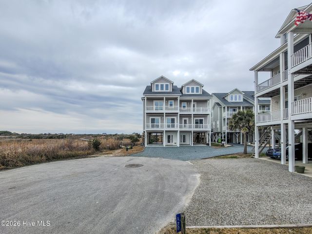 128 Sea Oaks Court 10-B, N Topsail Beach, NC 28460