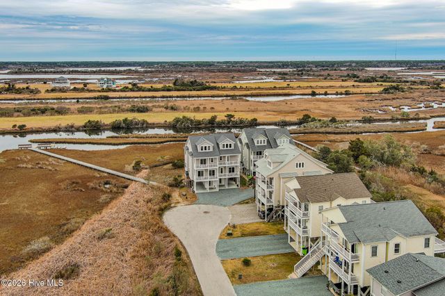 128 Sea Oaks Court 10-B, N Topsail Beach, NC 28460
