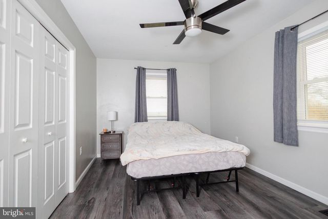 695 KOHLER SCHOOL RD, New Oxford, PA 17350