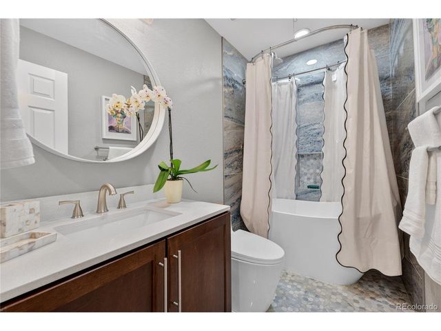 19681 E 63rd Dr, Aurora, CO 80019